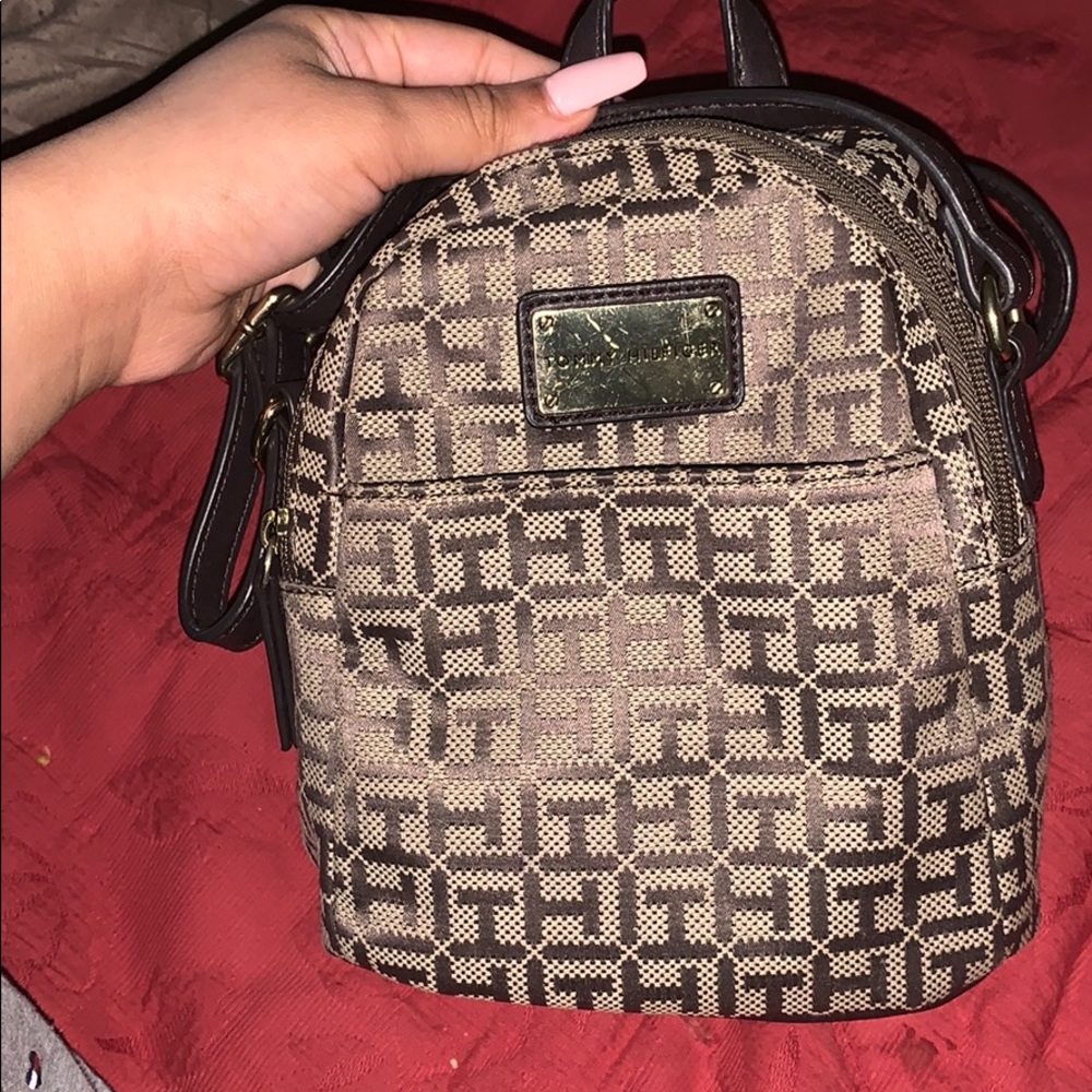 Tommy Hilfiger mini purse